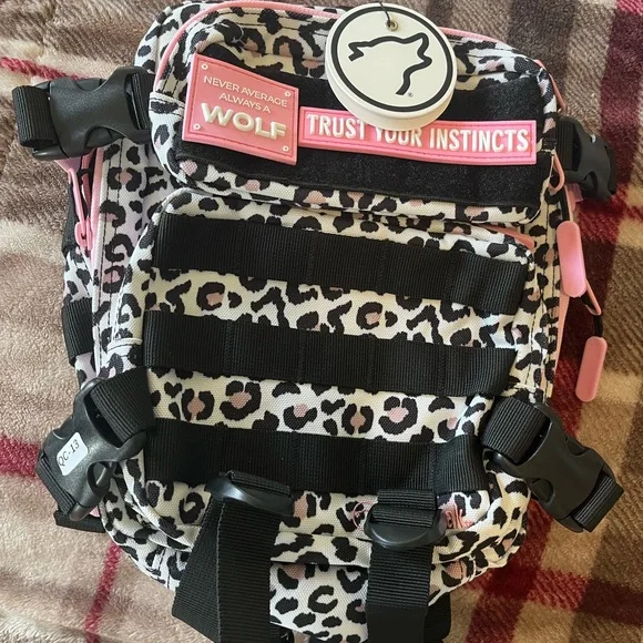 9L Mini backpack Wolf Leopard Print - Picture 1 of 4